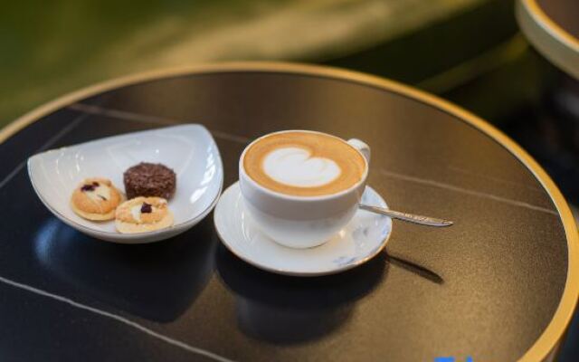 Yisen Hotel (Shanghai Changfeng Park Subway Station Huashida Branch)