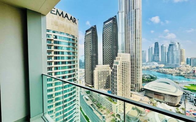 Venduras Luxe 4Br Fountain & Burj View