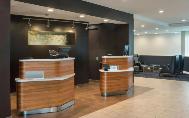 Courtyard by Marriott Silver Spring North/White Oak - фото 2
