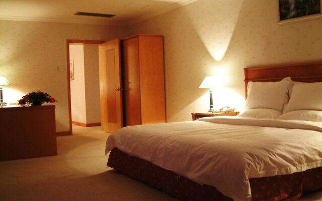 Baihua Hotel