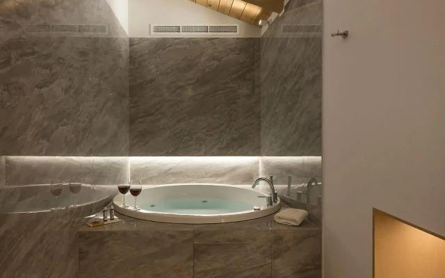 Mirabile Luxury Suites
