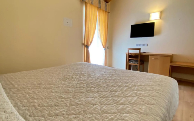 Al Brenta Hotel
