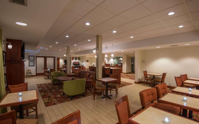 Hampton Inn White River Junction
