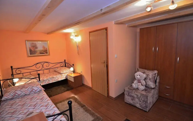 House Tihanka