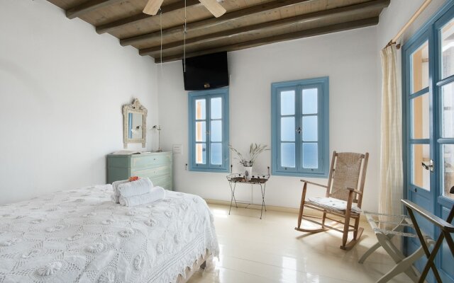 Villa Daphne Anerouses Mykonian Tradition