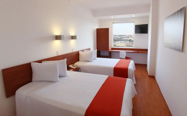 One Querétaro Centro Sur