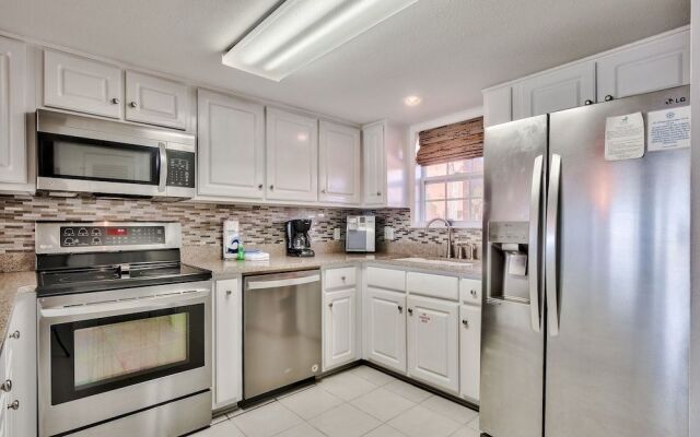 Waterside Dreams Beachfront Newly Remodeled