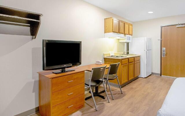 WoodSpring Suites Ogden