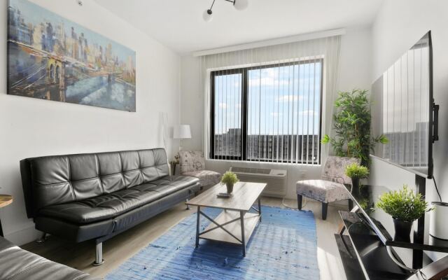 Luxury 2BR 30 Mins to Manhattan Evonify