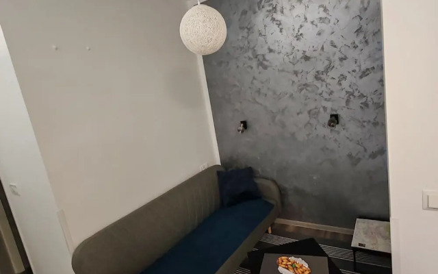 Studio Apartment Enter
