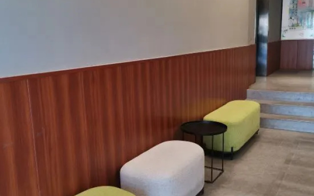 Hi Inn Hotel (Shanghai Wujiaochang Huangxing Road)