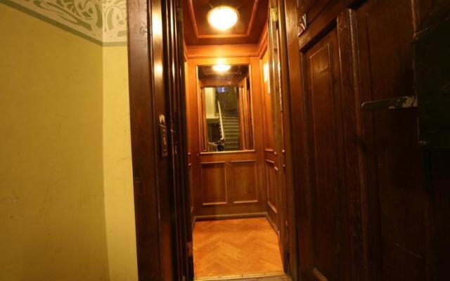 Rentapart Teatra Street 1