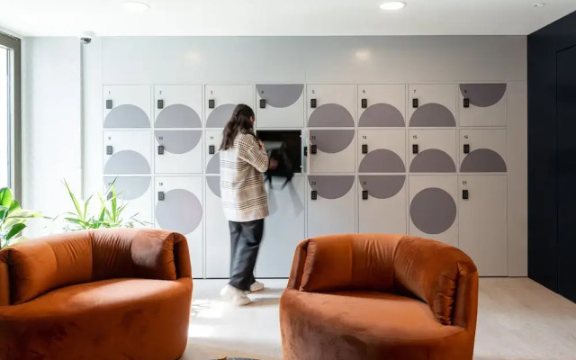 YAYS Antwerp Opera by Numa