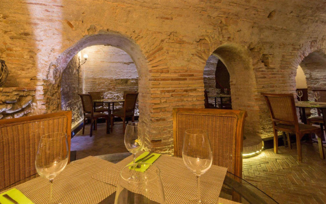 Palacio Mariana Pineda Hotel