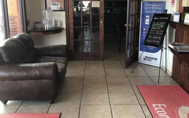 Econo Lodge Lubbock I-27