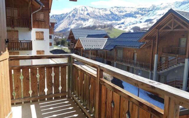 Appartement Albiez-Montrond, 2 pièces, 4 personnes - FR-1-618-1
