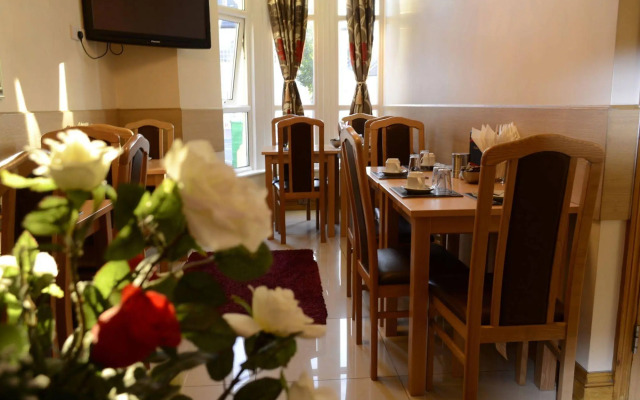 Britannia Inn Hotel