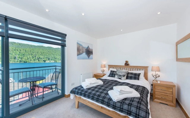 #1 Lawers view - PF, HT