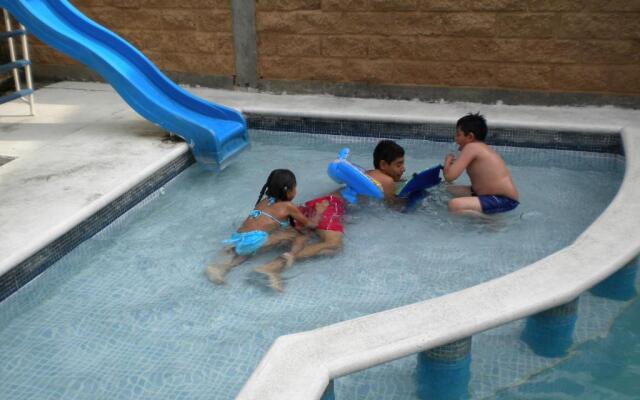 Hotel Ocampo
