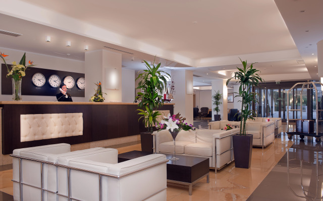 Cardinal Hotel St. Peter