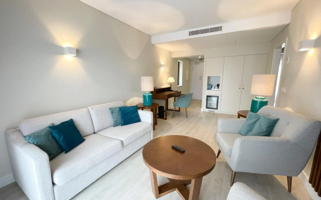 Four Points by Sheraton Sesimbra