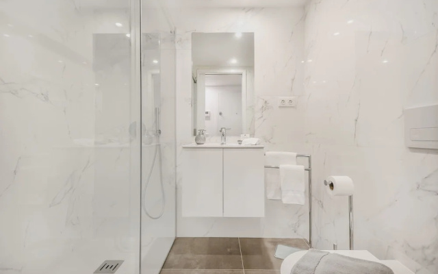 Porto City Elegant Retreat
