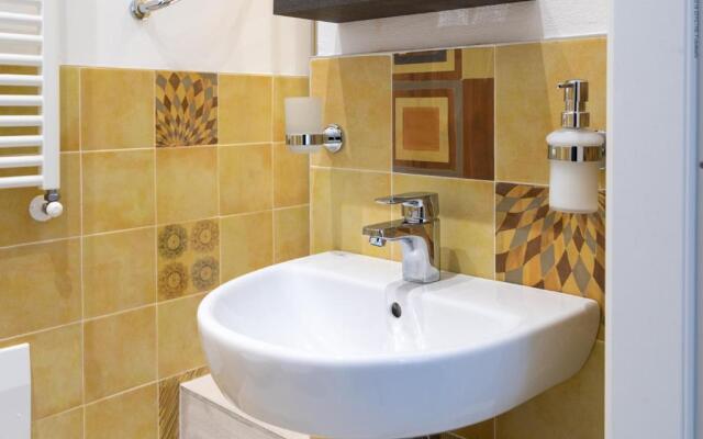 La Meridiana Rooms  Breakfast