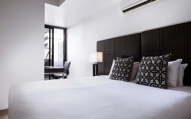 Oaks Melbourne St Kilda Road Hotel
