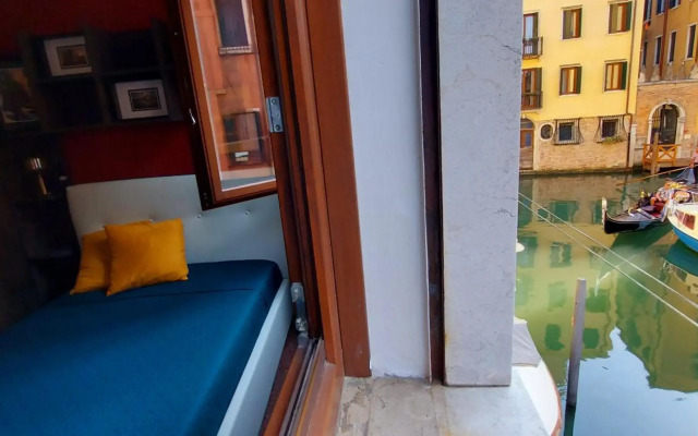 Antico Rio Acqua Dolce apartment
