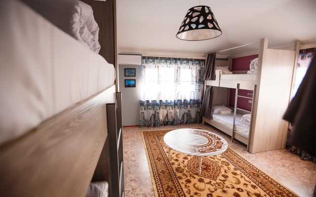 Mountain Road Hostel