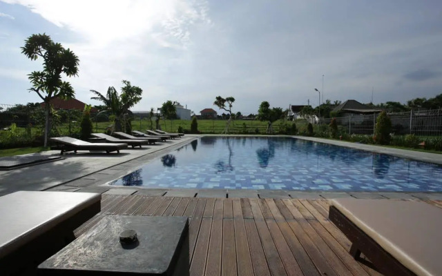 RedDoorz @ Nelayan Canggu