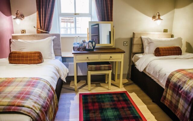 Crown Inn at Pooley Bridge