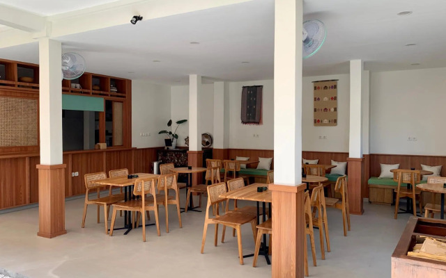 Airy Eco Pantai Senggigi Lombok