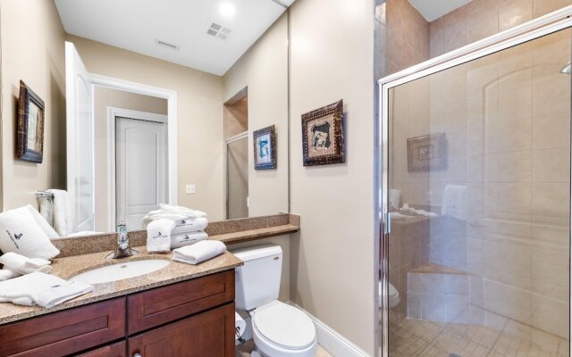 Indigo East 2102 Penthouse W/cabana