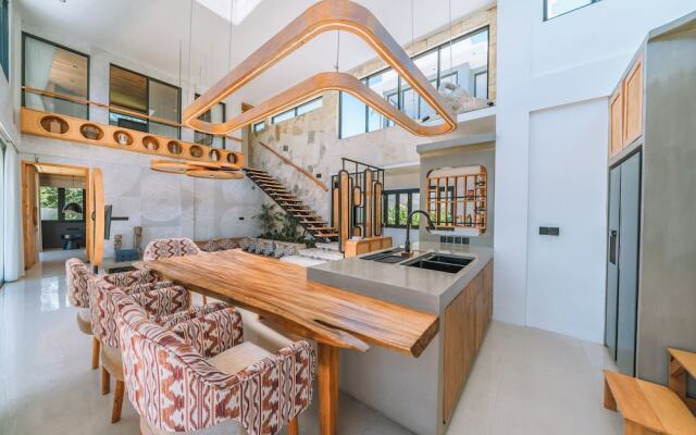 Villa Asri -  Tropical 3BR Villa