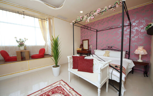 Avica B&B