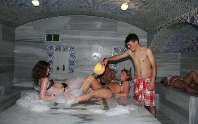 Elysee Garden Family Hotel