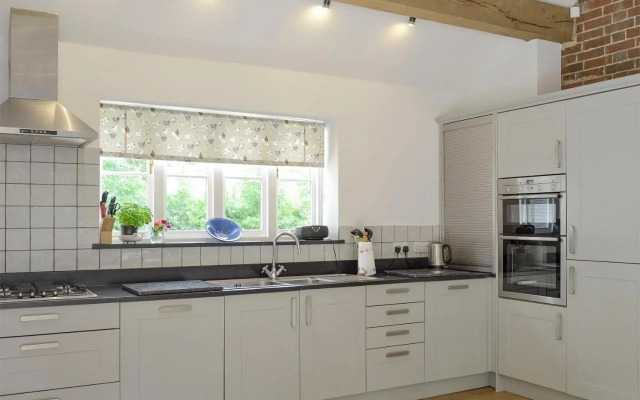 Pond Cottage
