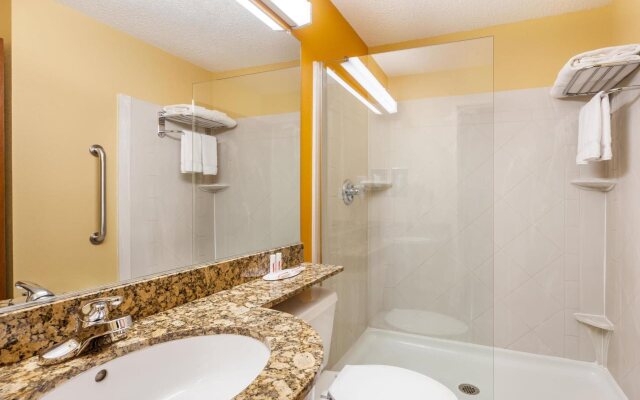 Microtel Inn & Suites by Wyndham Verona