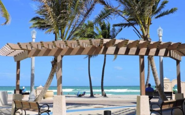 Southwinds Inn by The Gold Nests