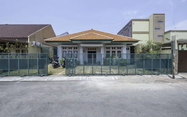 Wisma Teratai by OYO Rooms