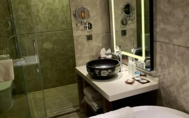 Wanyi Lijing Hotel Guiyang Huaxi Park