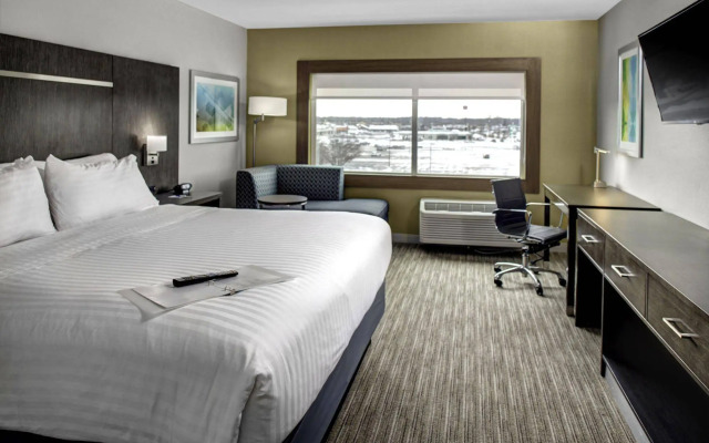 Holiday Inn Express & Suites Coldwater by IHG