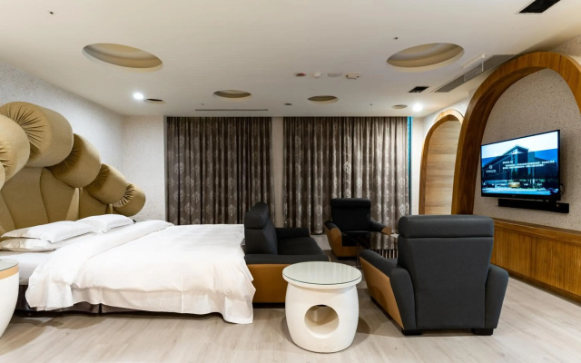OHYA Chain Boutique Motel-Linkou