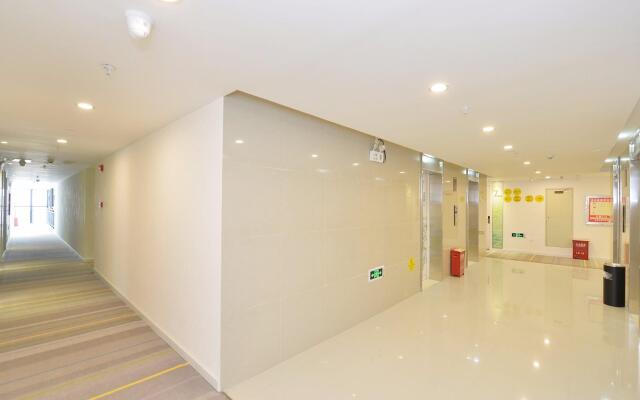 7 Days Inn·Guiyang Central City Exhibition Building