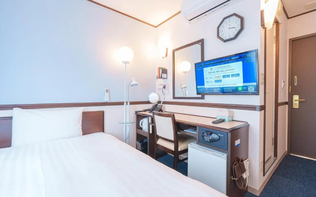 Toyoko Inn Shin Osaka Station Higashi