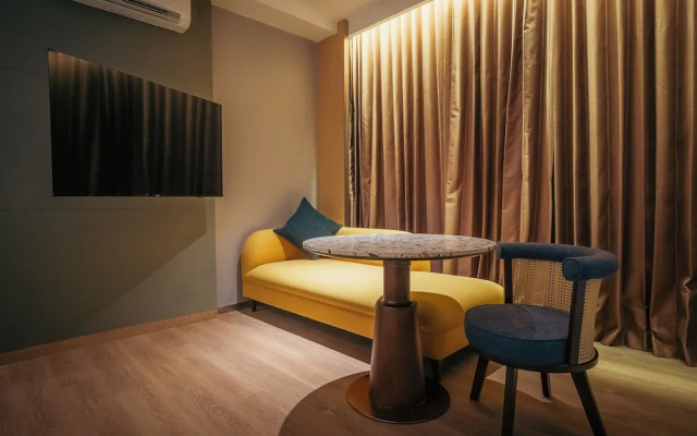 Shō Hotel BreakX