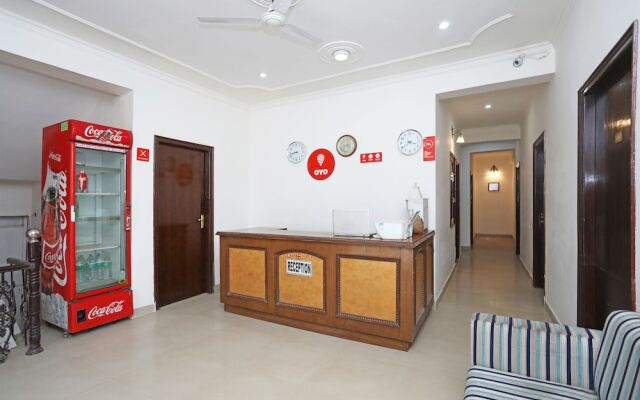 OYO 10500 Royal Awadh