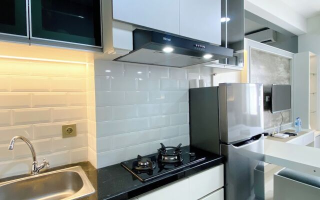 Best Deal And Cozy Studio Room Transpark Cibubur Apartment