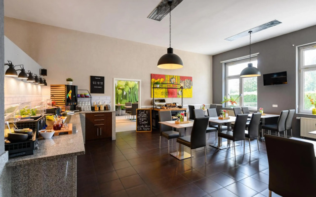 SleepinRoomz Boutique Hotel